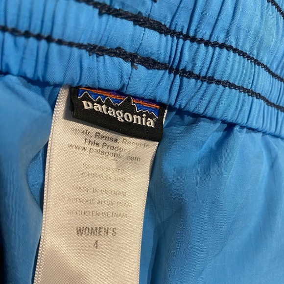 Patagonia ➰ ladies blue draw string board shorts s4 - Picture 3 of 4